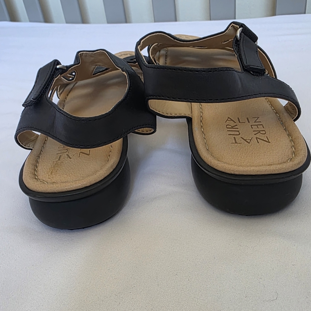 Naturalizer Womens Black Strappy Jessie Sandal Size 9.5 EUC - Picture 5 of 7